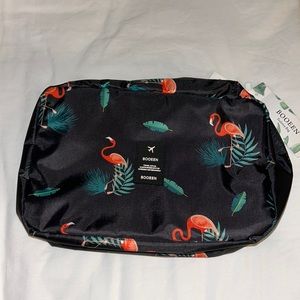 Booeen Travel Hanging Toiletry Bag with Pink Flamingo 🦩 Print NWT